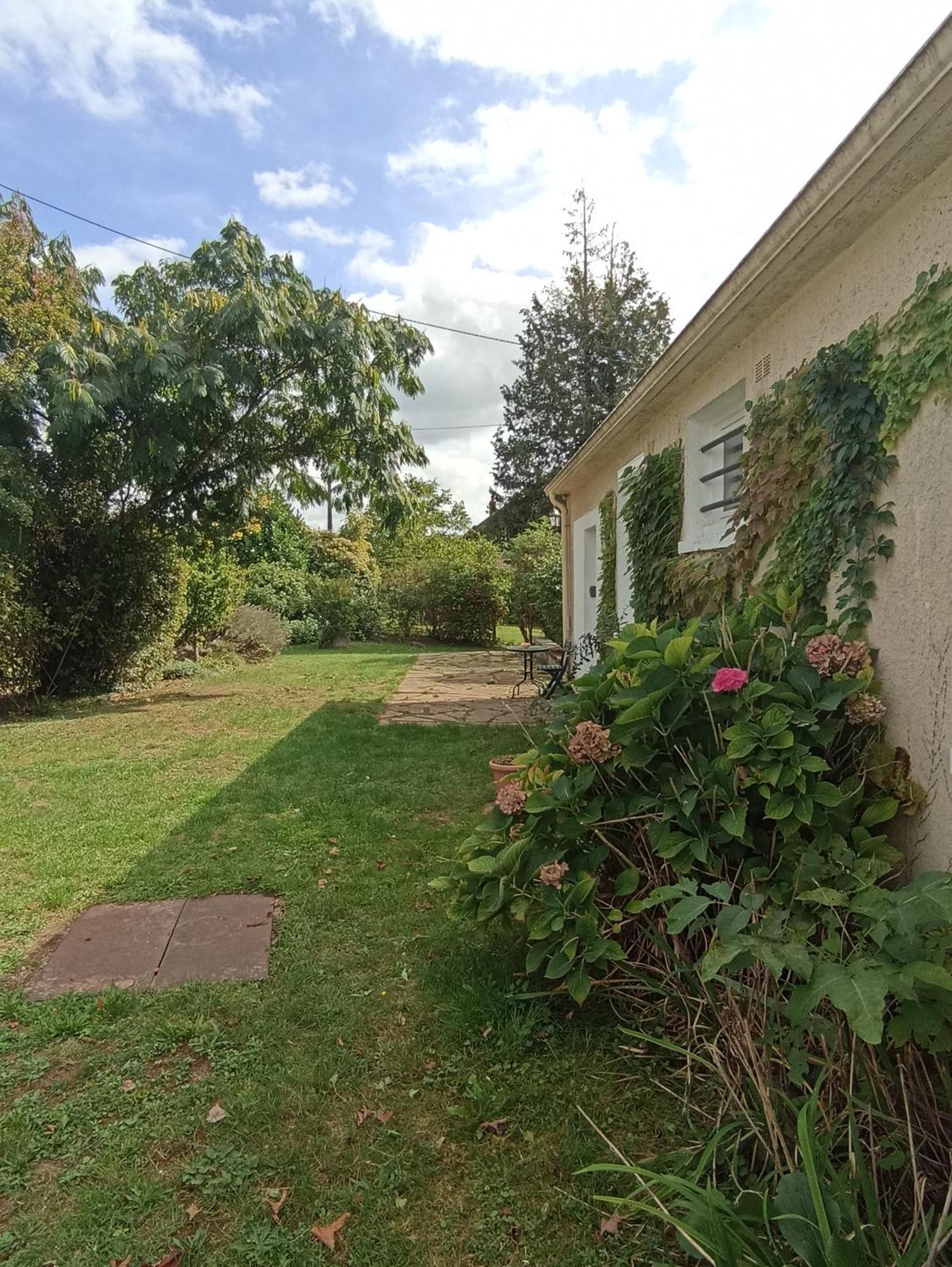 Narcy Maison De Village En Bord De Riviere מראה חיצוני תמונה
